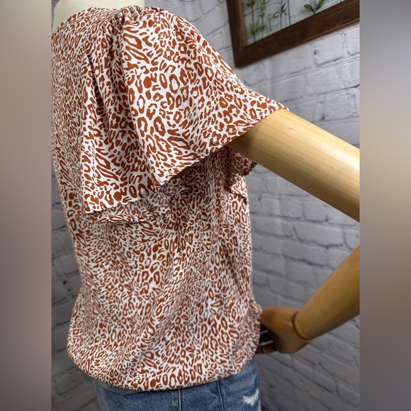 Loft animal print Flutter Sleeve top - Picture 2 of 6